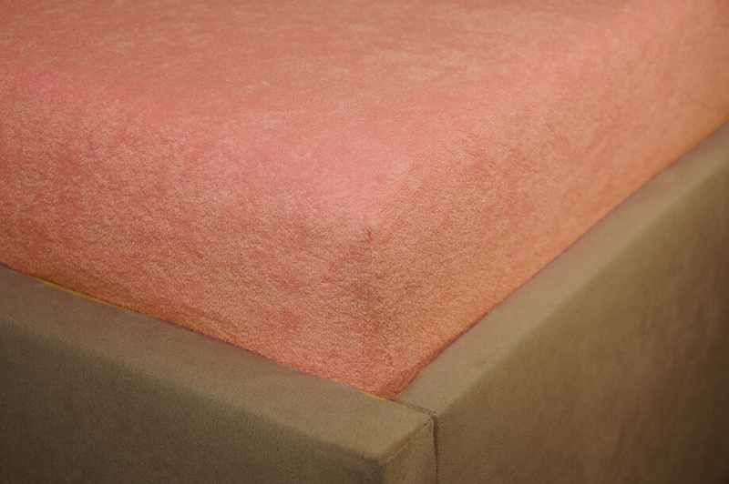 Prześcieradło frotte z gumką morelowe 70x140