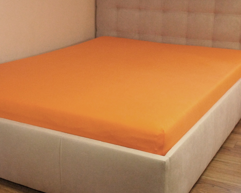 Prześcieradło jersey z gumką rdzawe 60x120