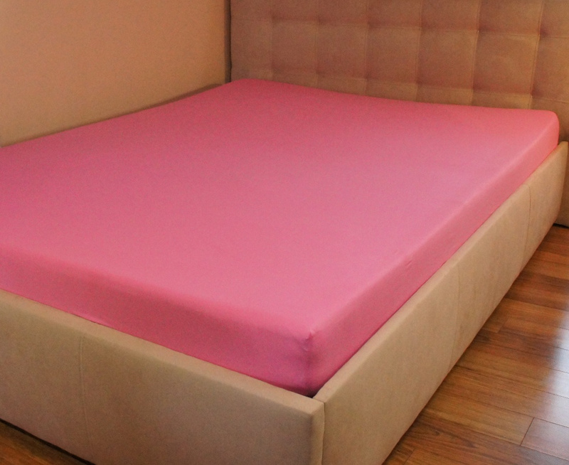Prześcieradło jersey z gumką różowe 120x200