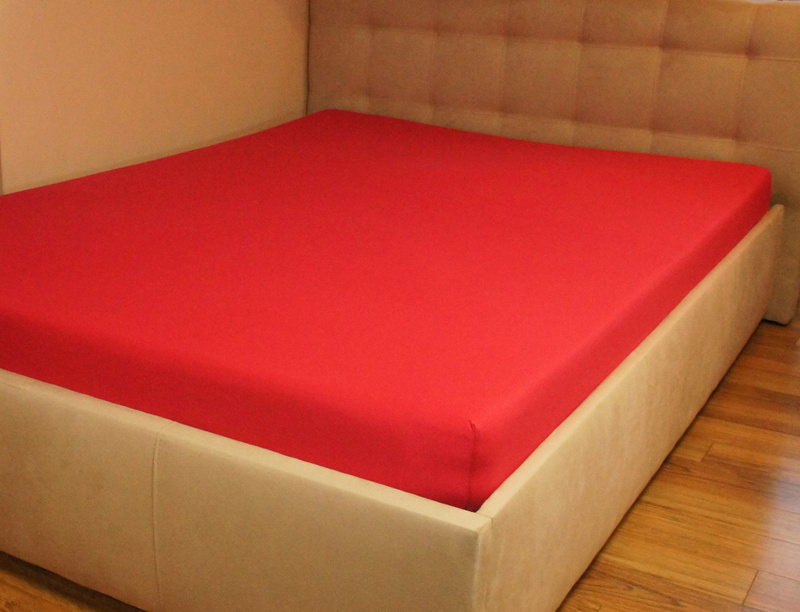 Prześcieradło jersey z gumką czerwone 60x120