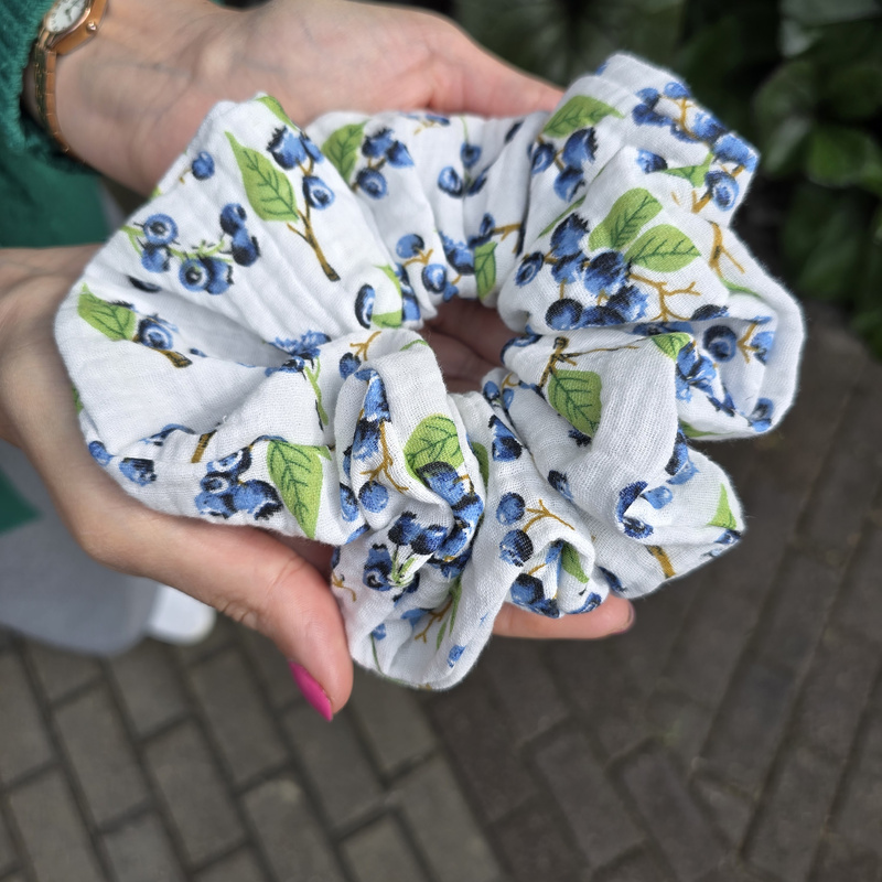 Gumka do włosów Muślinowa STANDARD Scrunchies Jagody