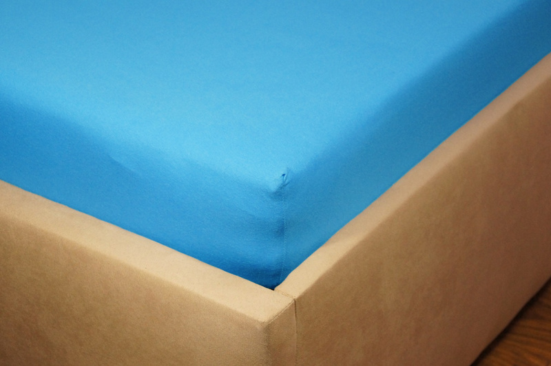 Prześcieradło jersey z gumką niebieskie 180x200