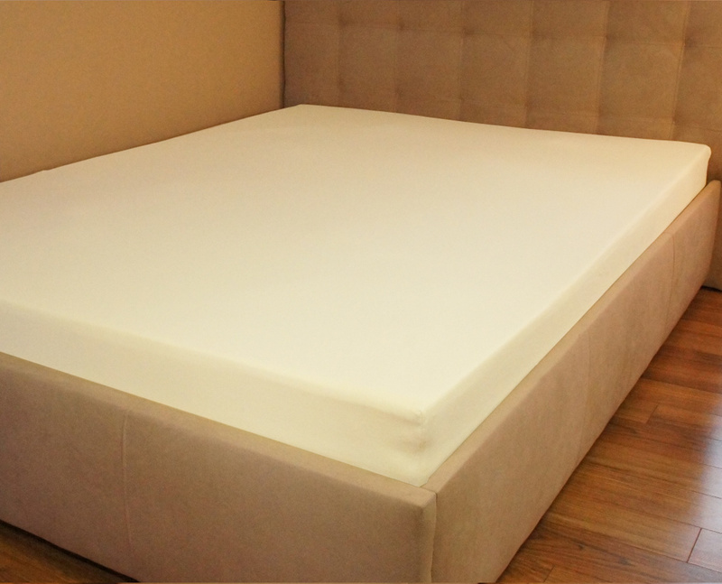 Prześcieradło jersey z gumką jasno morelowe 70x140