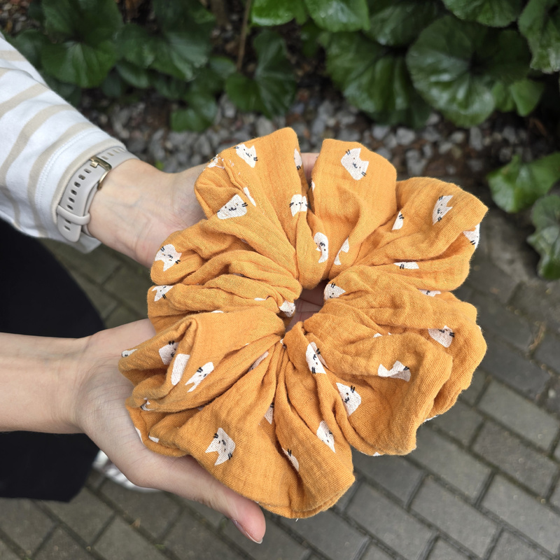 Gumka do włosów Muślinowa MAXI Scrunchies Koty