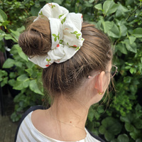 Gumka do włosów Muślinowa STANDARD Scrunchies Wiśnie