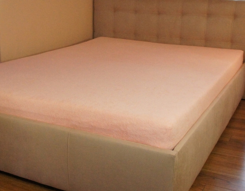 Prześcieradło frotte z gumką łososiowe 180x200