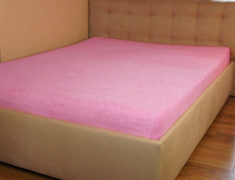 Prześcieradło frotte z gumką jasno różowe 180x200