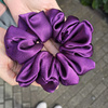 Gumka do włosów z satyny bawełnianej STANDARD Scrunchies Bakłażanowa