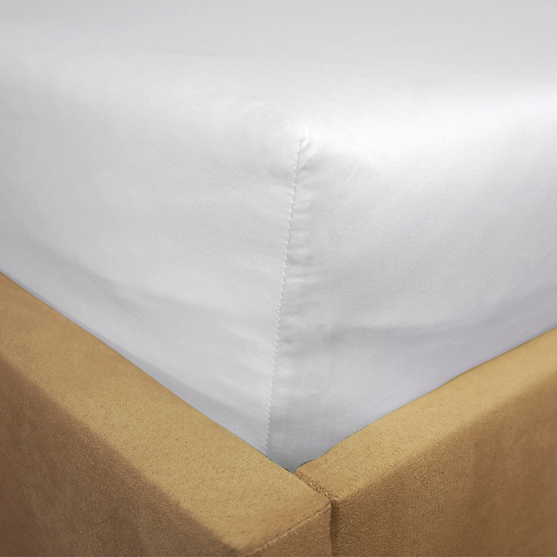 Prześcieradło satyna bawełniana z gumką Białe 140x200