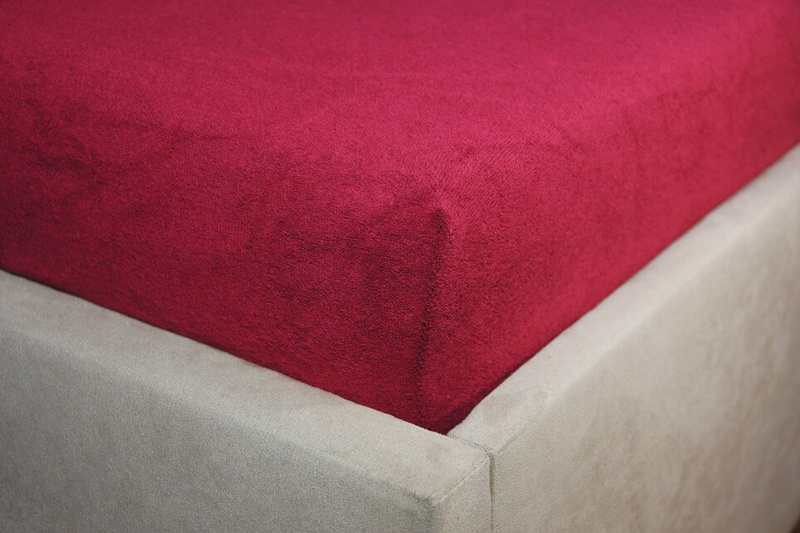 Prześcieradło frotte z gumką bordowe 60x120